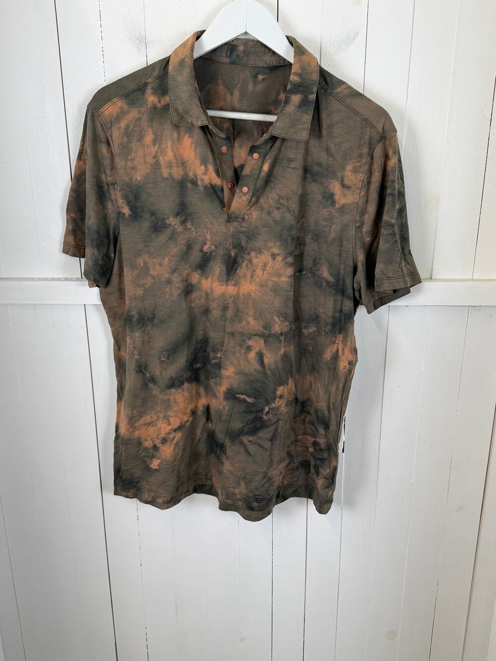Lululemon Men’s Green Orange Polo Shirt Size M